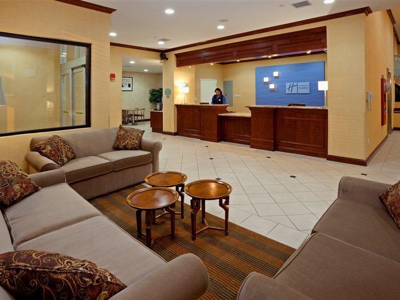 ניו יורק Holiday Inn Express Laguardia Airport, An Ihg Hotel מראה פנימי תמונה